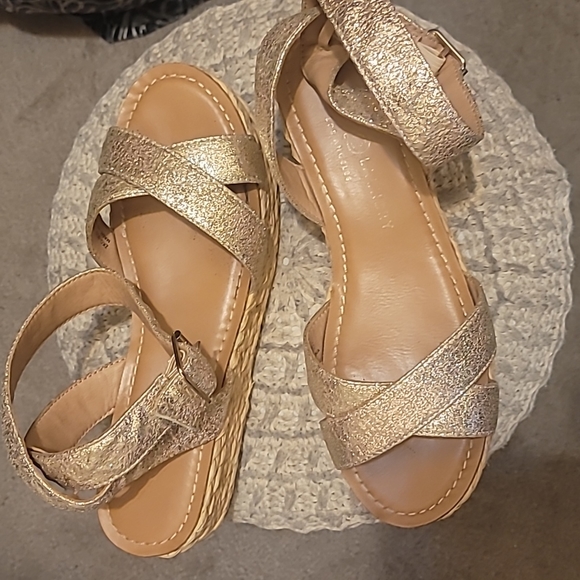 Wedges - Picture 2 of 2